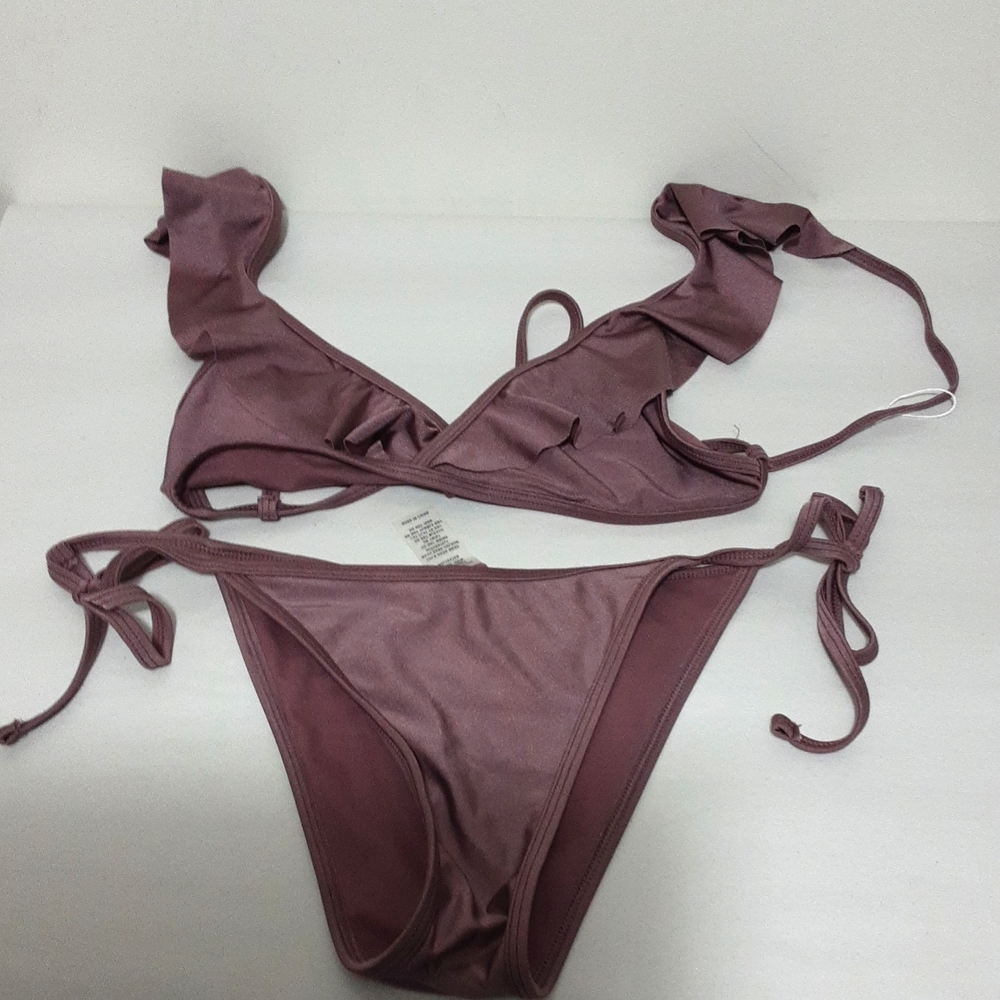 LIONESS Swimsuit‎